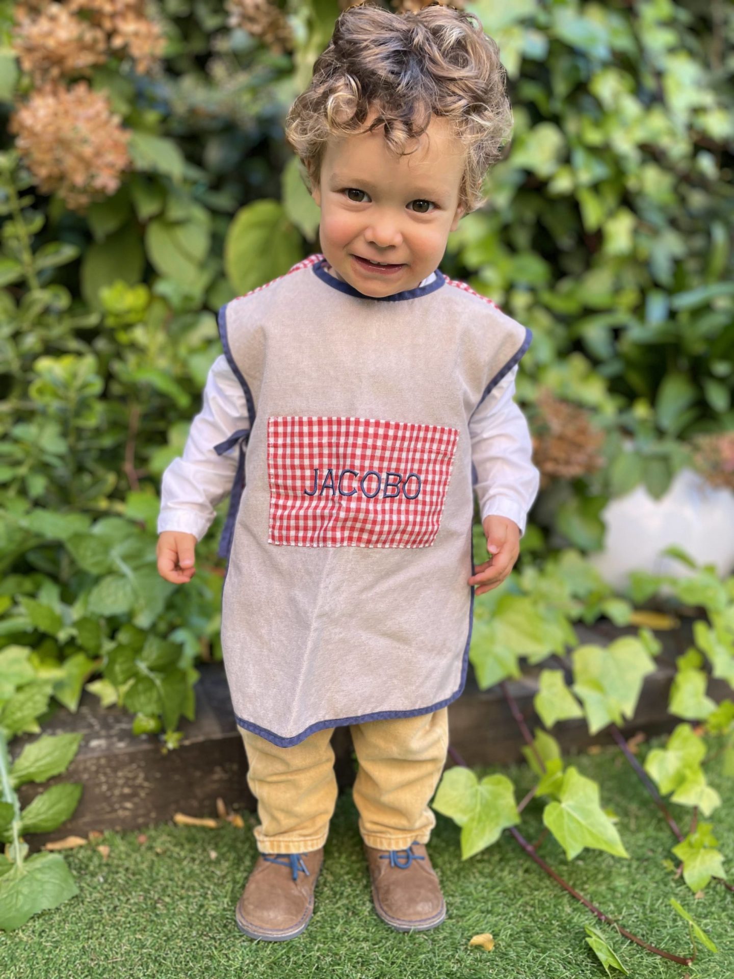 Delantal Babero Vichy Rojo - Imagen 2